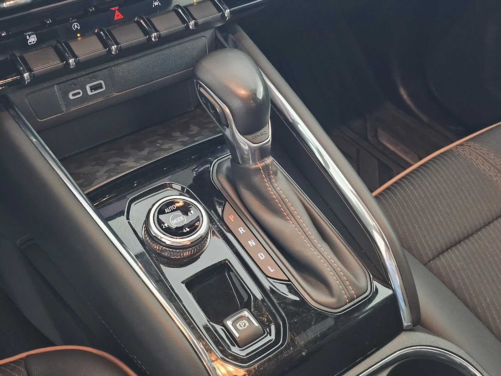2023 GMC Canyon AT4