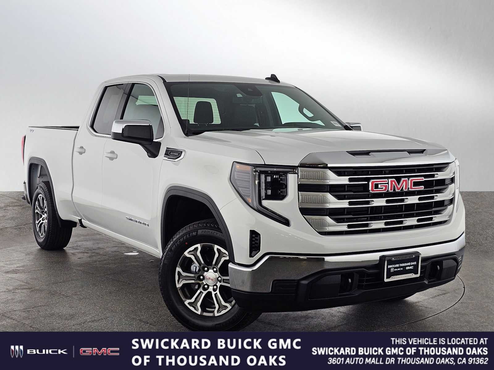 2026 GMC Sierra 1500 SLE