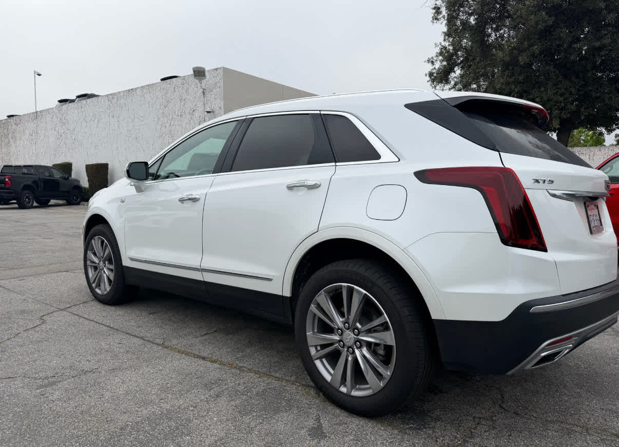 2023 Cadillac XT5 Premium Luxury