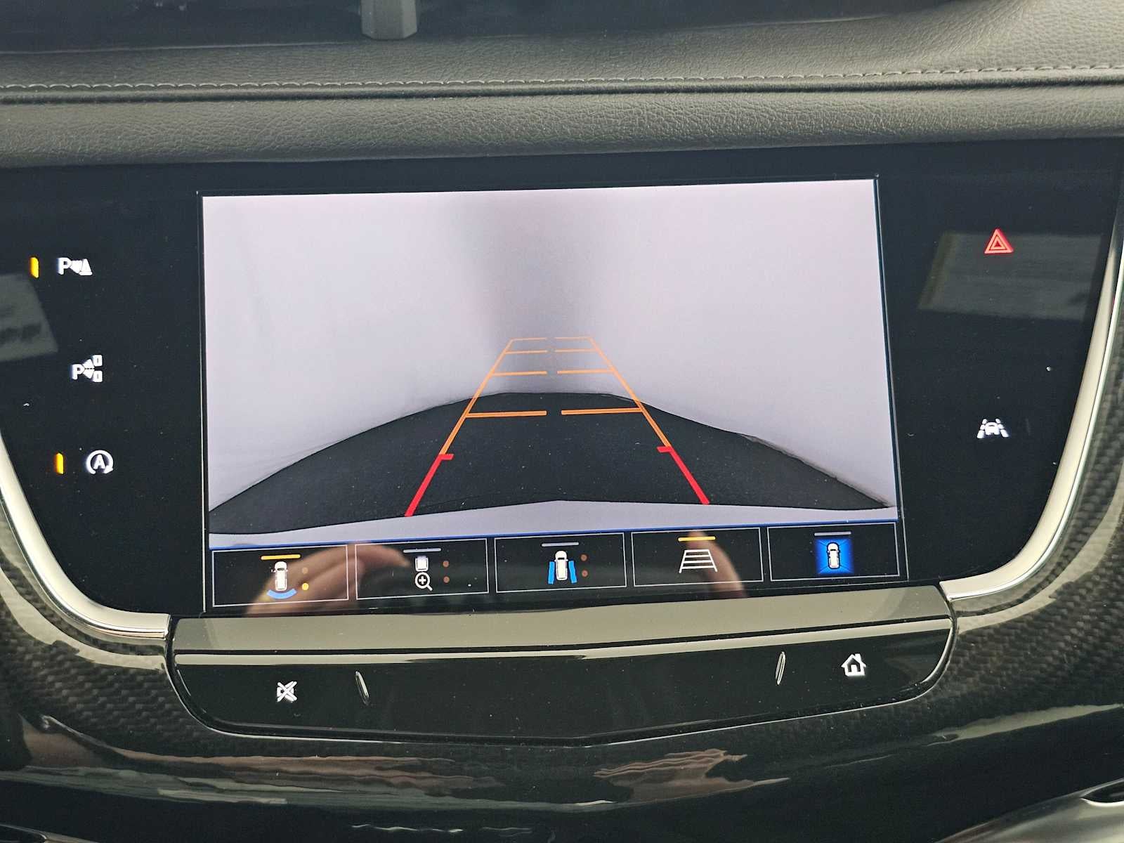 2025 Cadillac XT6 Sport