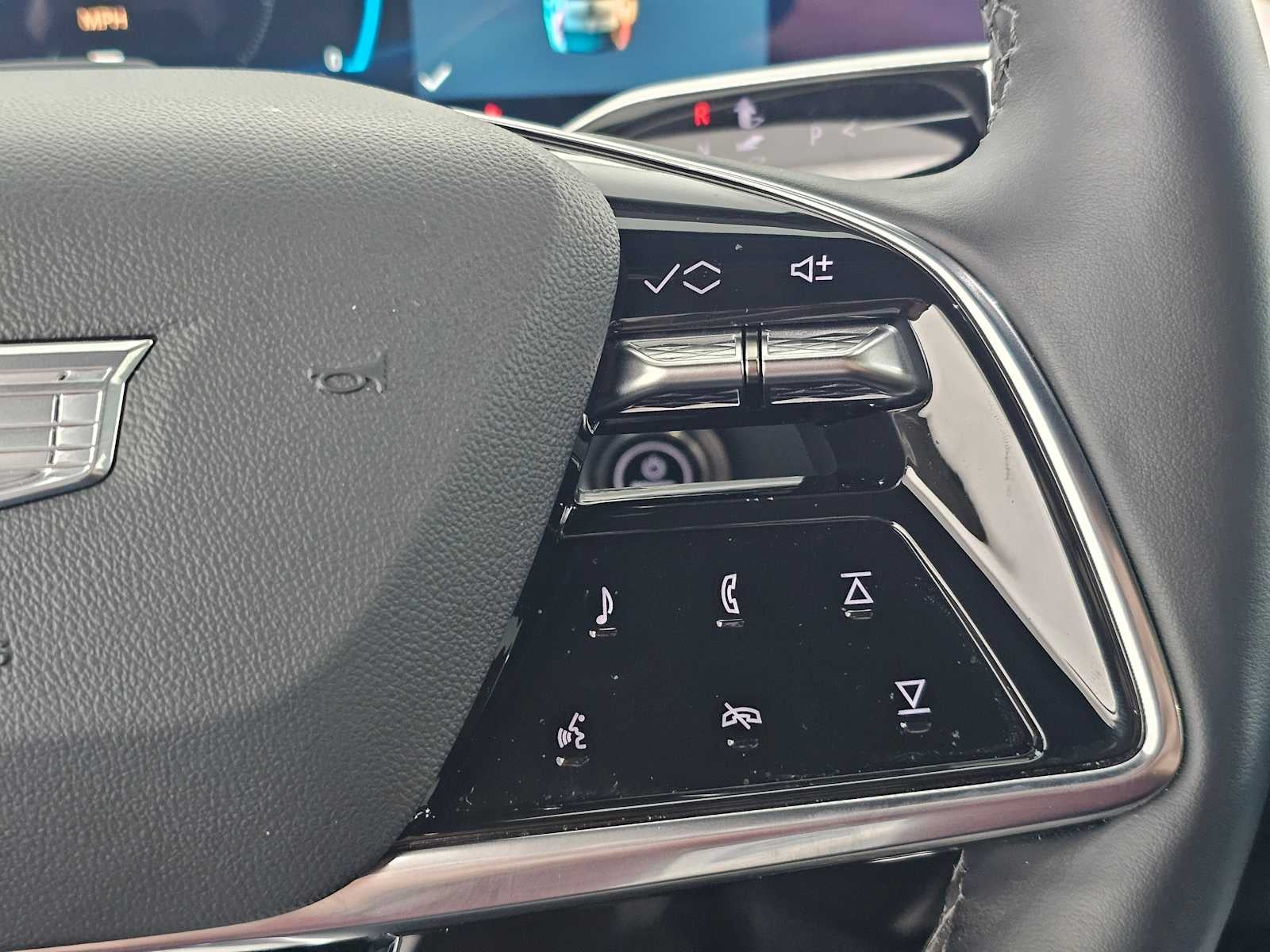 2024 Cadillac LYRIQ Sport 3