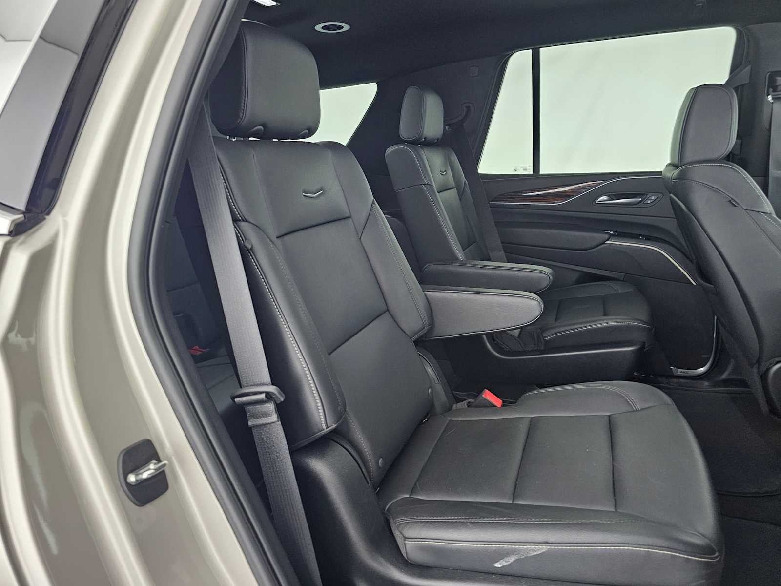 2024 Cadillac Escalade Luxury