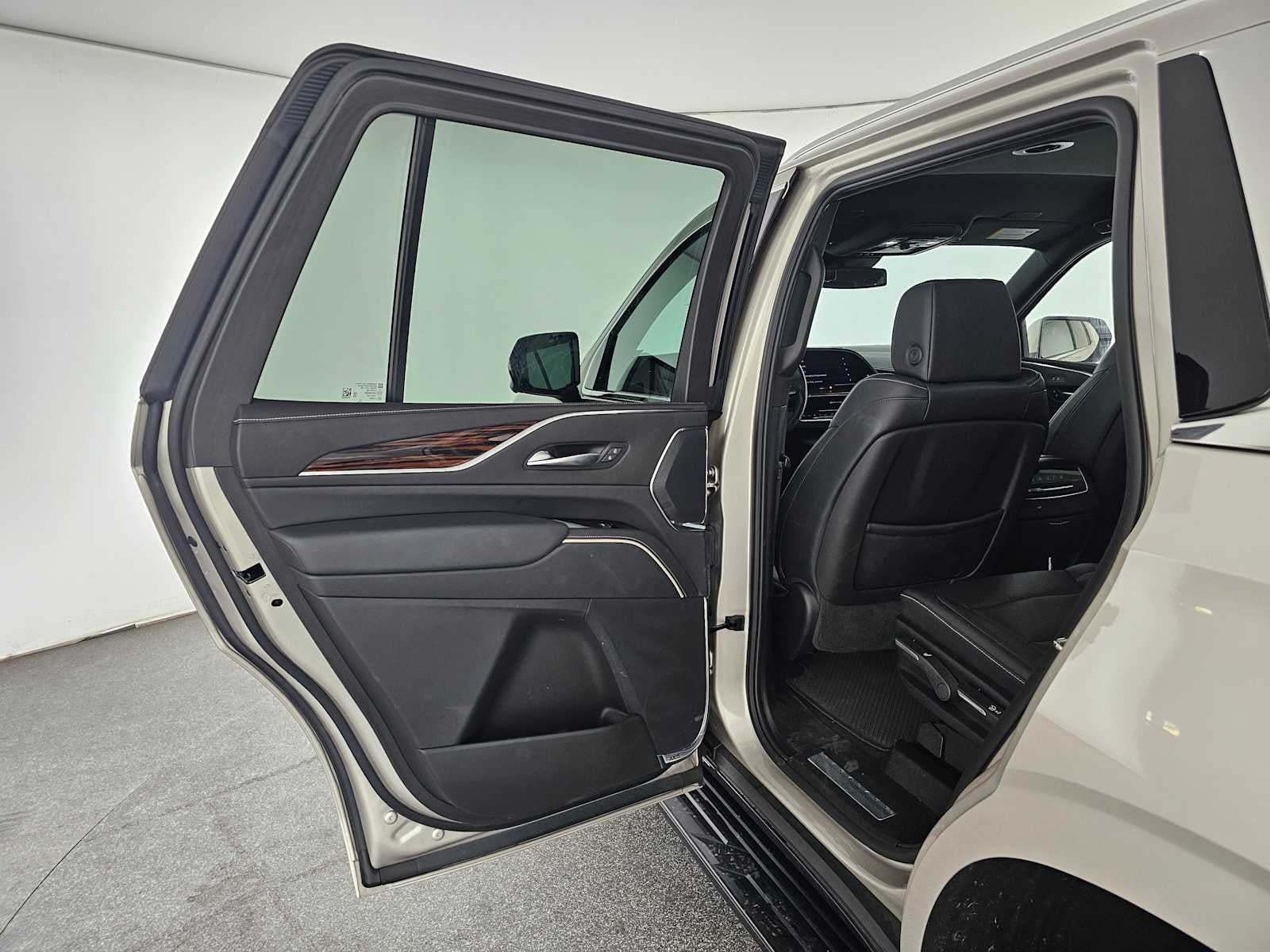 2024 Cadillac Escalade Luxury