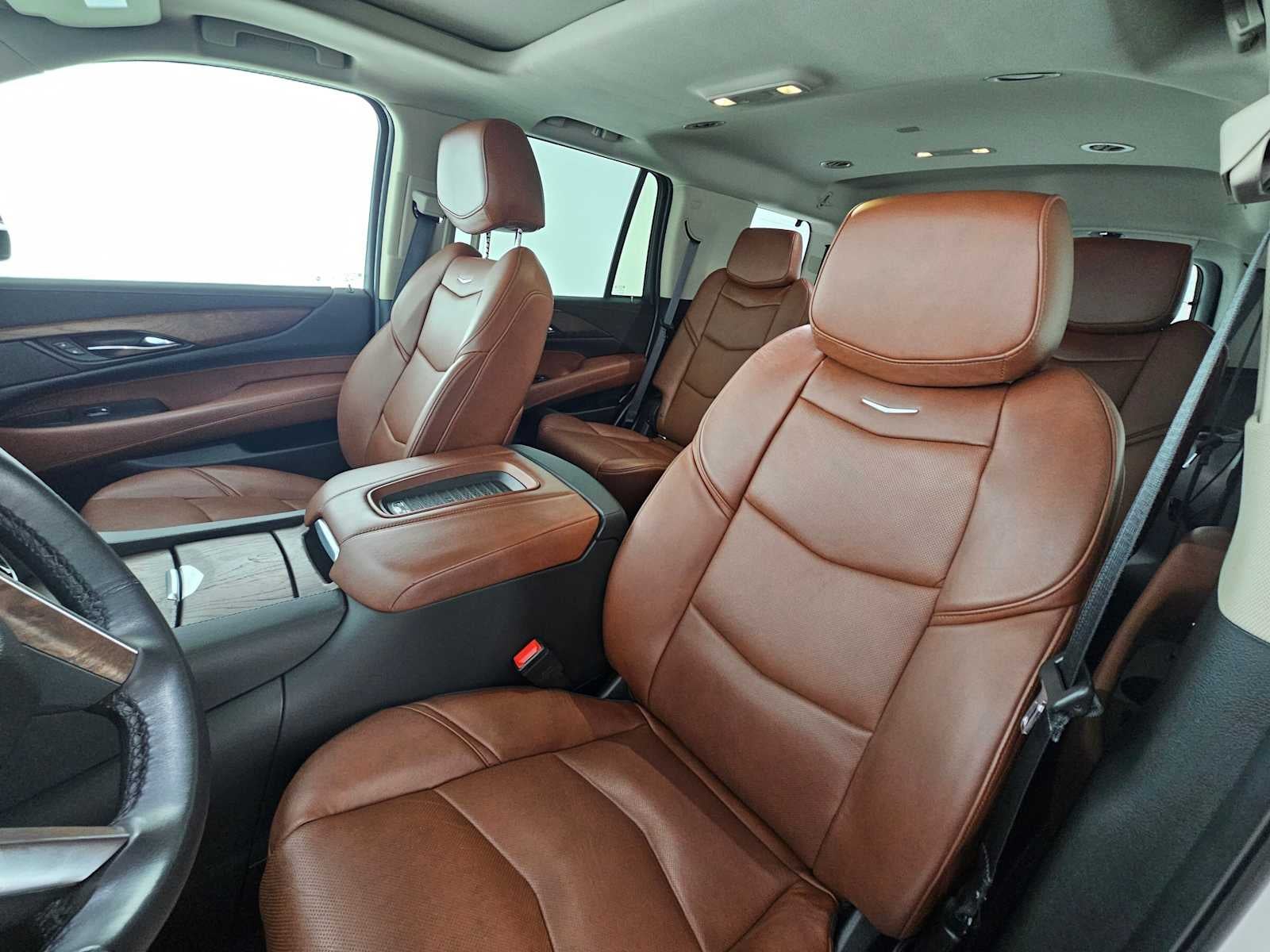 2020 Cadillac Escalade Luxury