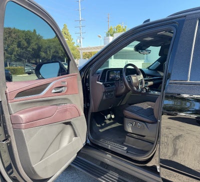 2024 Cadillac Escalade Sport Platinum