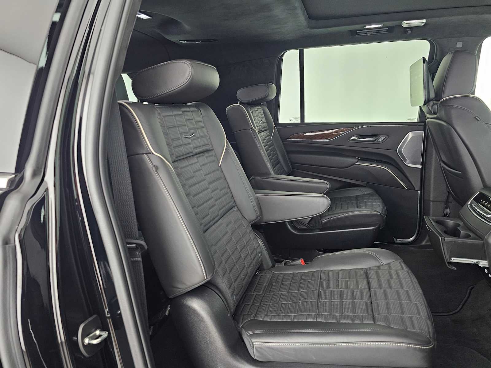 2024 Cadillac Escalade ESV Premium Luxury Platinum