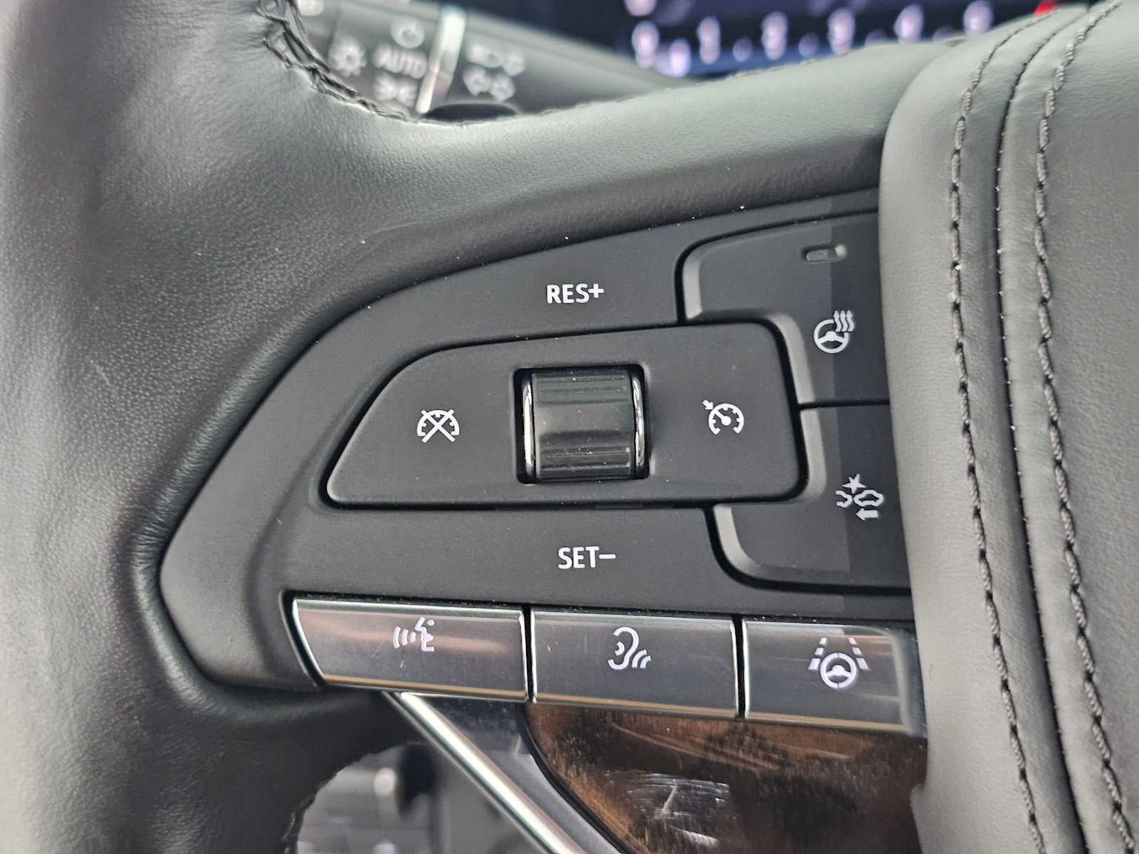 2024 Cadillac Escalade ESV Premium Luxury Platinum