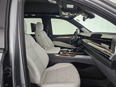 2025 Cadillac Escalade Sport Platinum