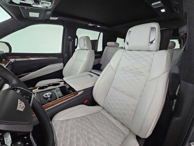 2025 Cadillac Escalade Sport Platinum