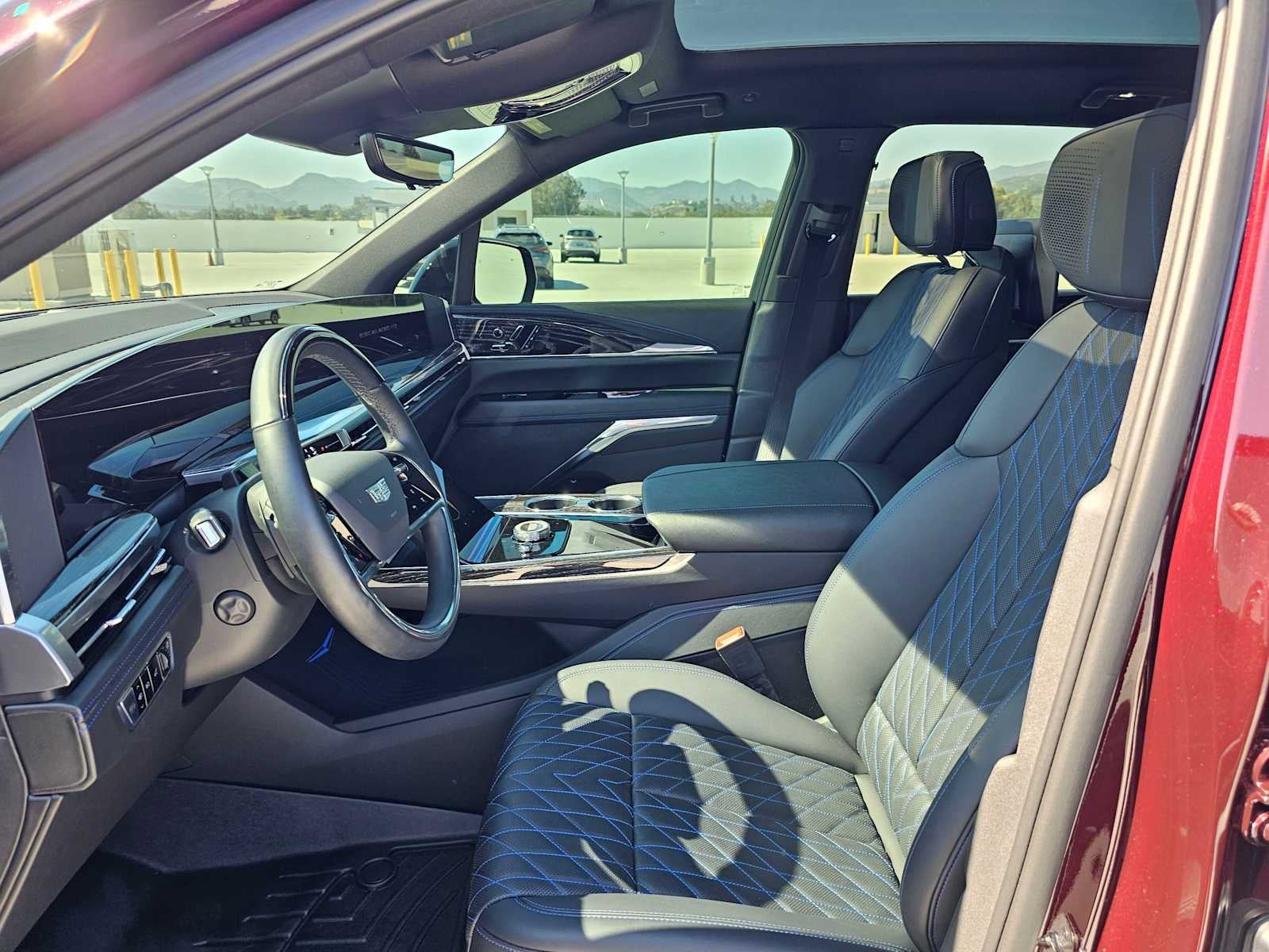 2025 Cadillac ESCALADE IQ Sport 1