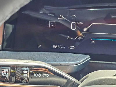 2025 Cadillac ESCALADE IQ Sport 2
