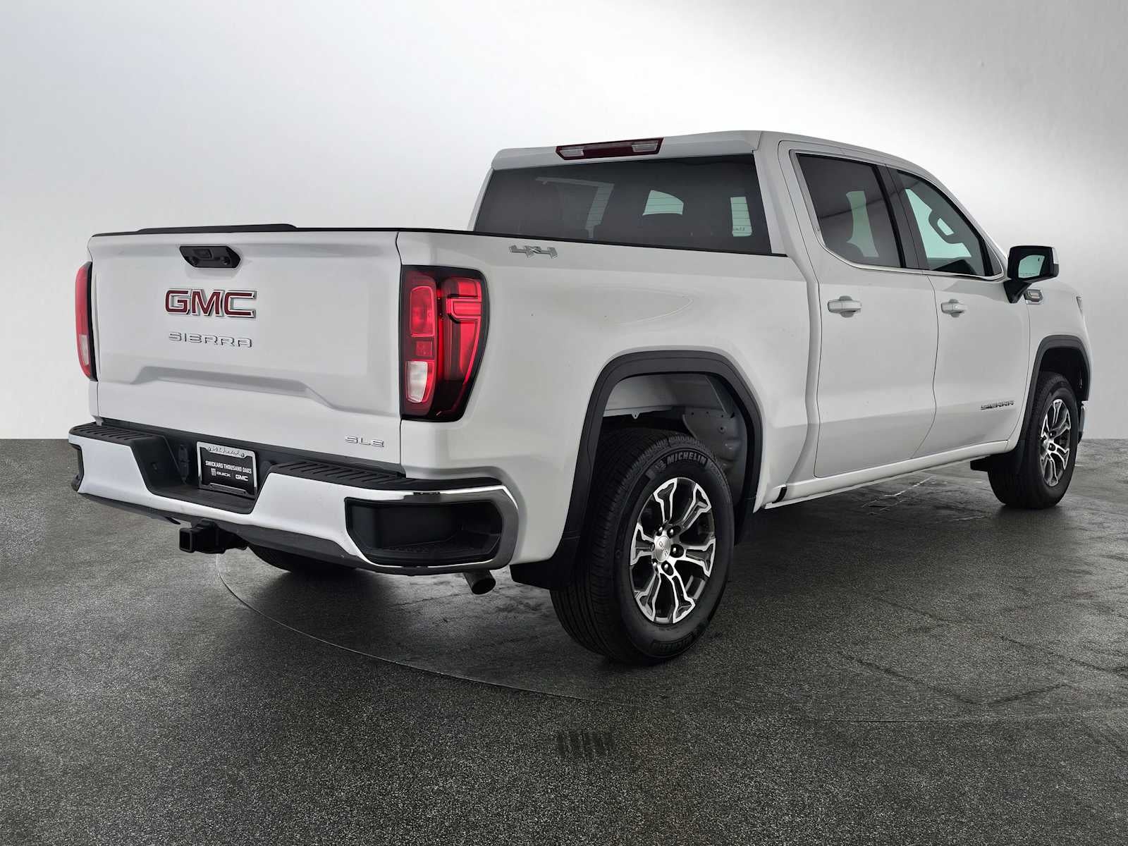 2026 GMC Sierra 1500 SLE
