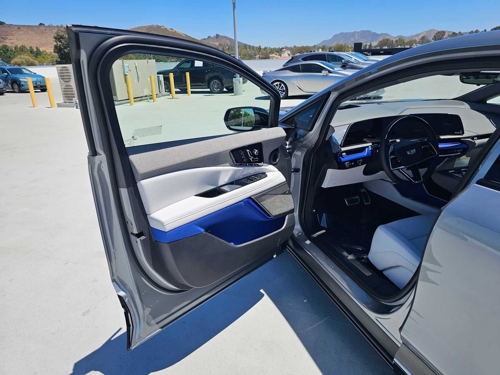 2027 Cadillac OPTIQ Premium Sport
