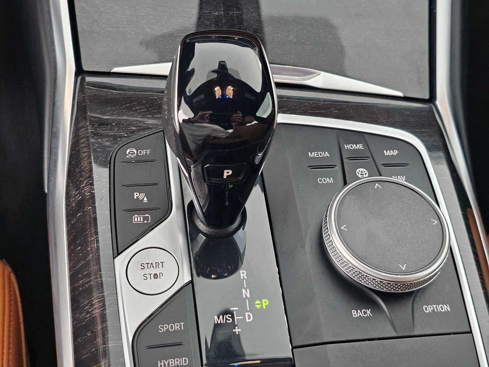 2022 BMW 3 Series 330e xDrive