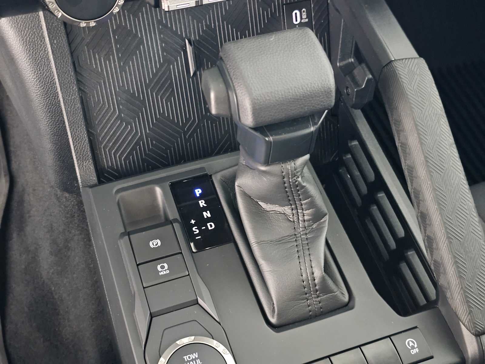 2025 Toyota Tacoma 2WD SR5