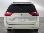2017 Toyota Sienna XLE Auto Access Seat