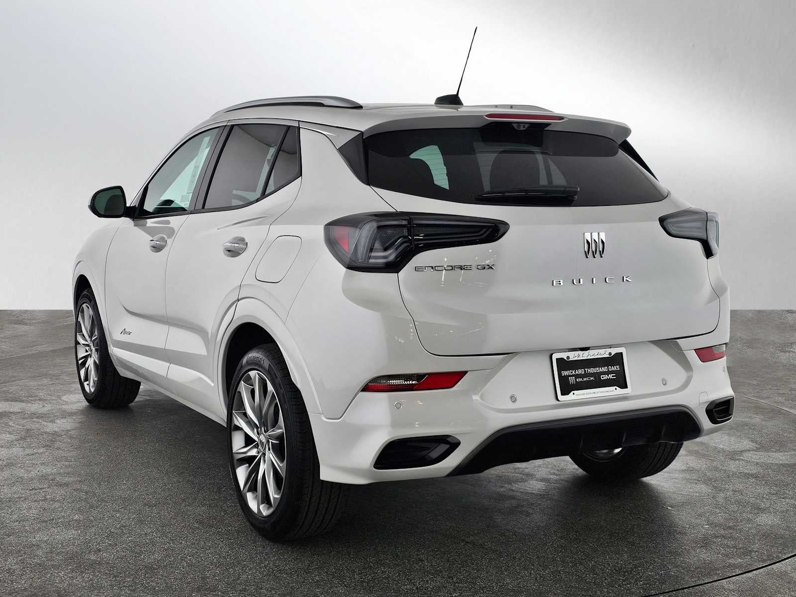 2025 Buick Encore GX Avenir