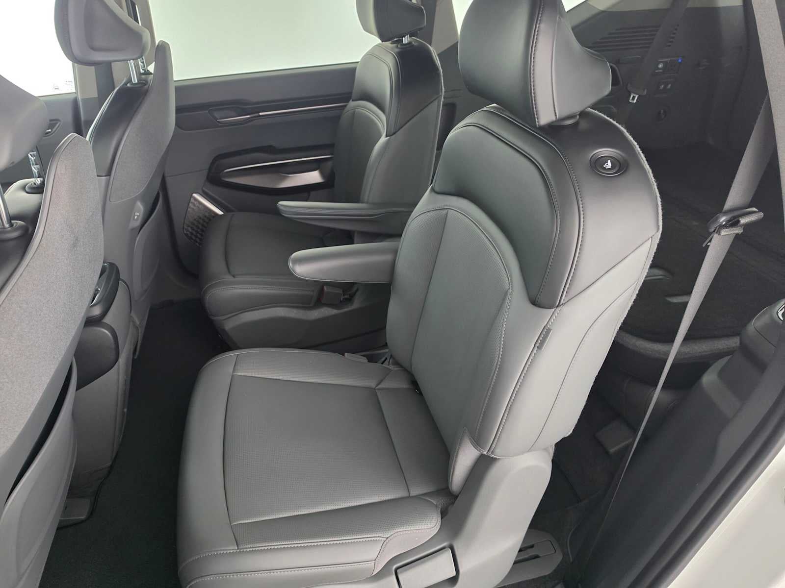 2024 Kia EV9 Light Long Range