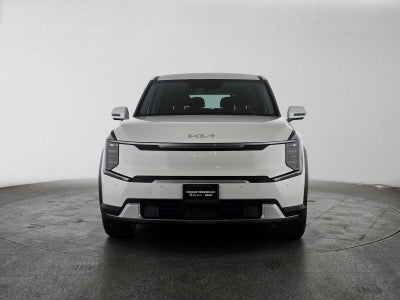 2024 Kia EV9 Light Long Range