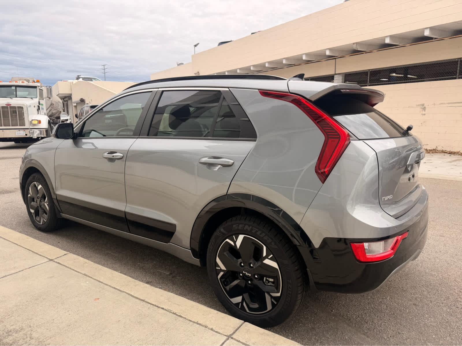 2023 Kia Niro EV Wind
