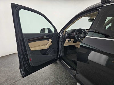 2019 Audi Q5 Premium Plus