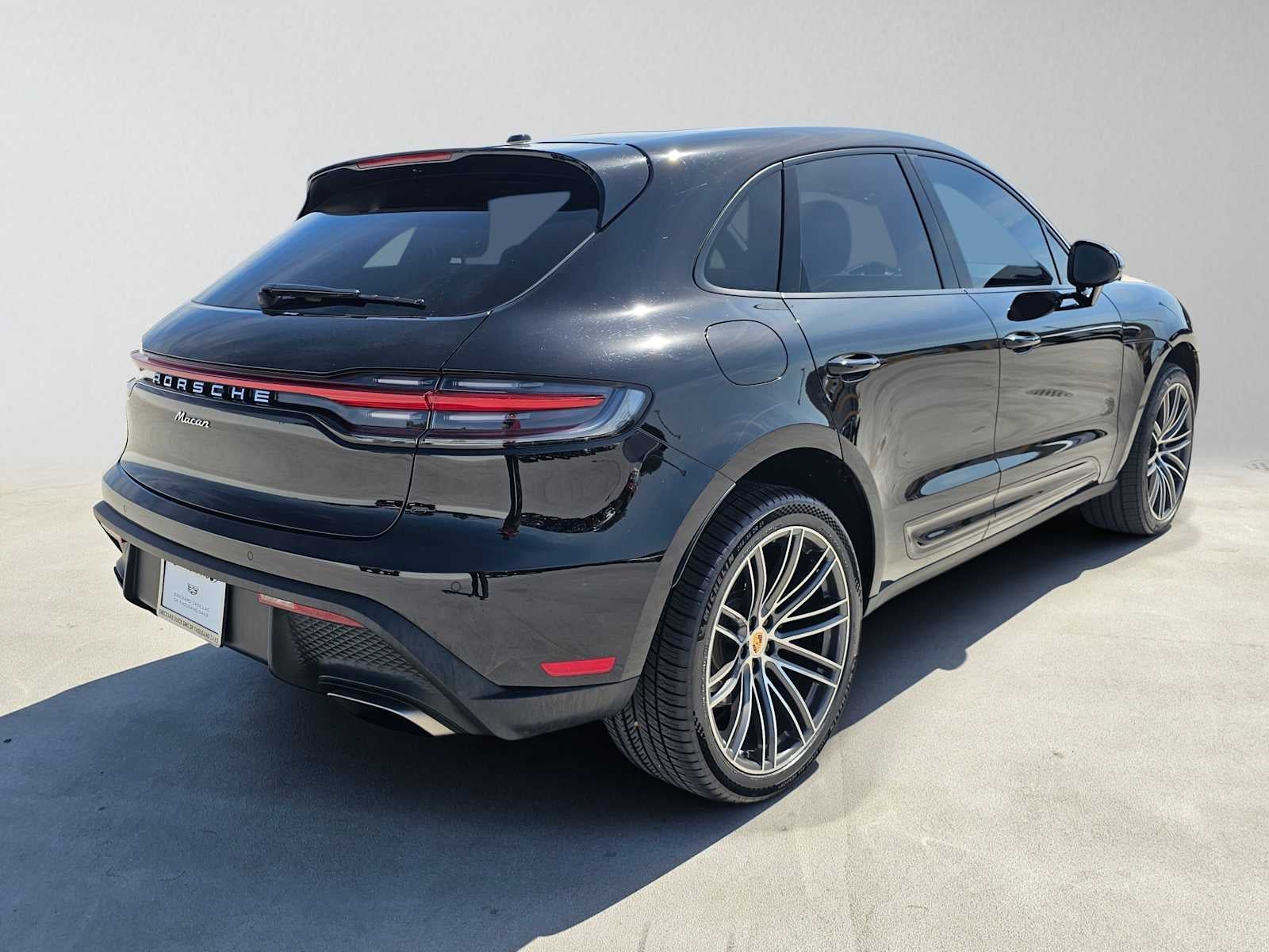 2023 Porsche Macan 4DR AWD