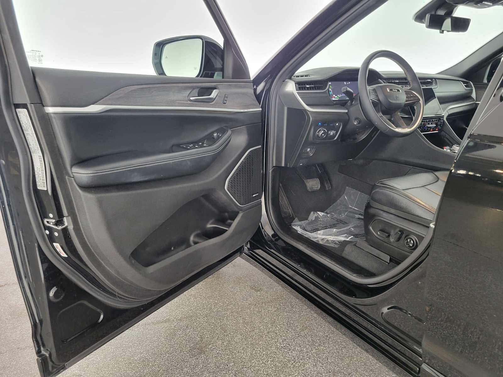 2024 Jeep Grand Cherokee 4xe Anniversary Edition