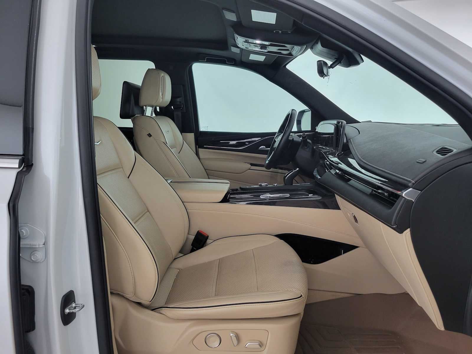 2024 Cadillac Escalade 4WD Premium Luxury