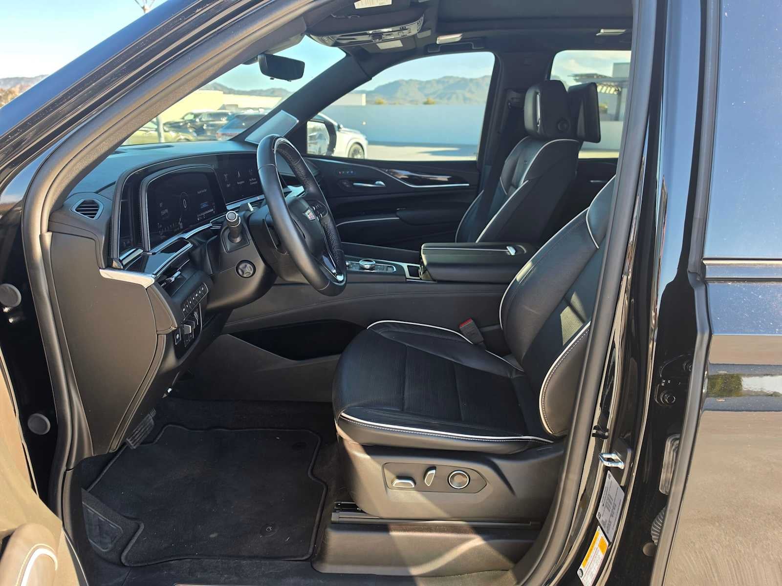 2024 Cadillac Escalade 4WD Sport