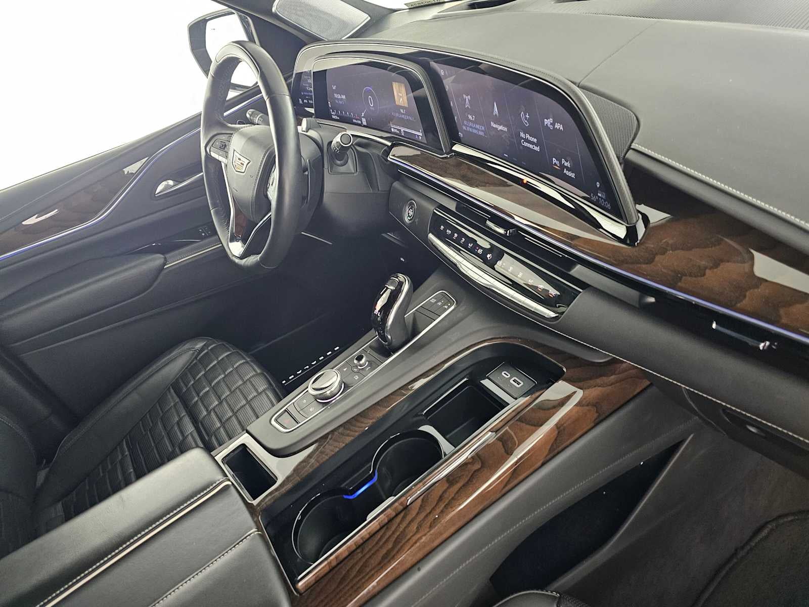 2024 Cadillac Escalade ESV 4WD Premium Luxury Platinum