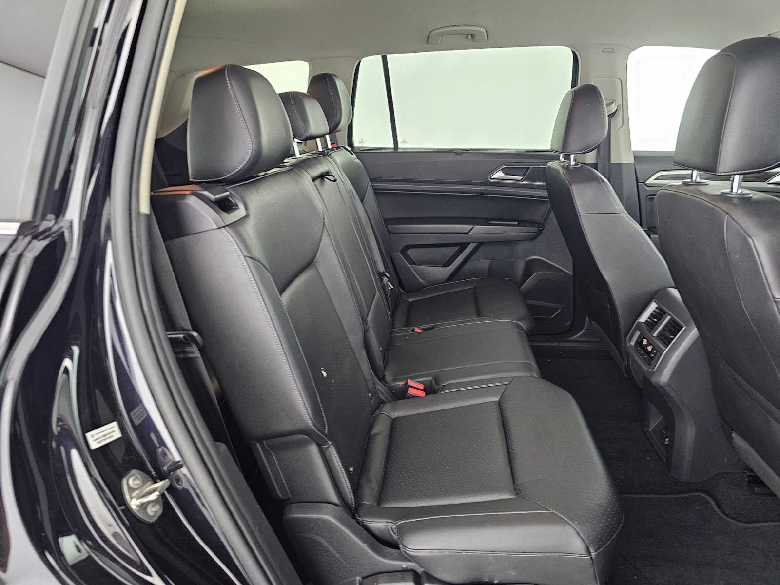 2019 Volkswagen Atlas 3.6L V6 SE w/Technology R-Line