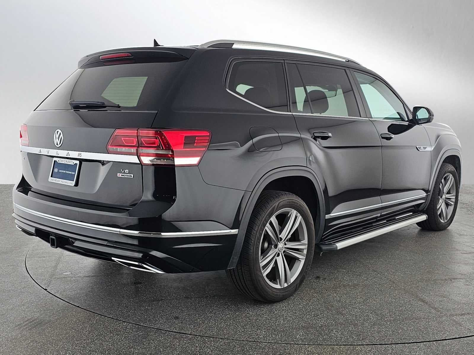 2019 Volkswagen Atlas 3.6L V6 SE w/Technology R-Line