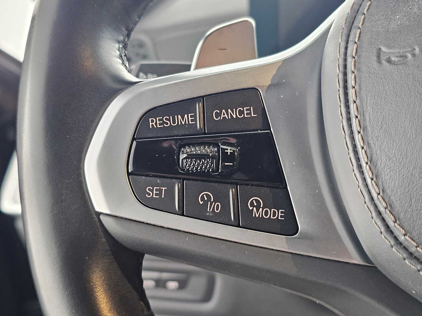 2024 BMW X6 xDrive40i