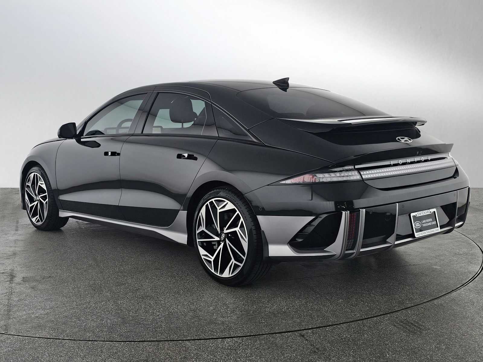 2024 Hyundai IONIQ 6 Limited