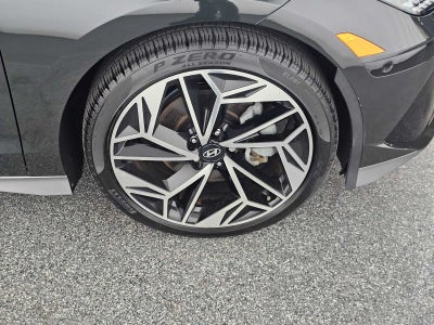 2024 Hyundai IONIQ 6 Limited