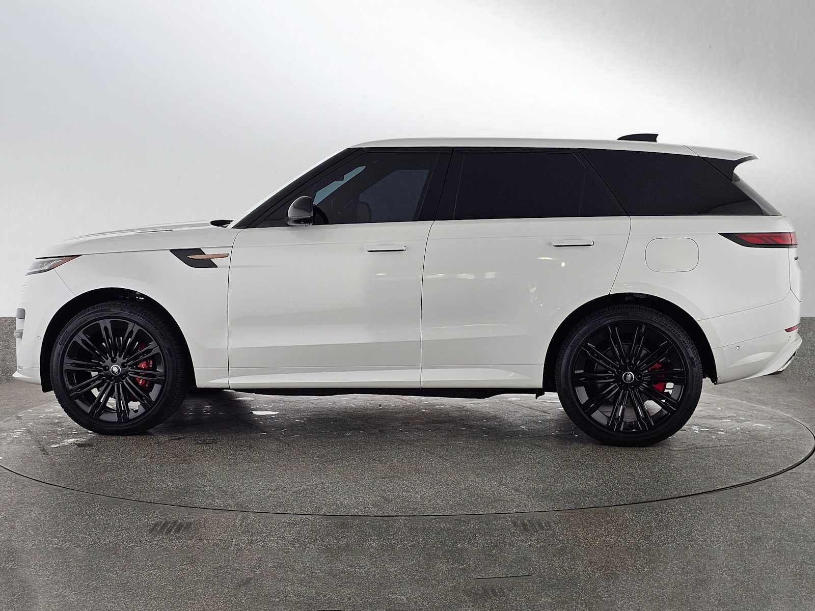 2025 Land Rover Range Rover Sport Dynamic SE