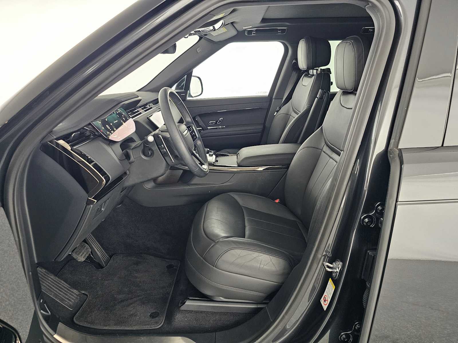 2023 Land Rover Range Rover Sport SE