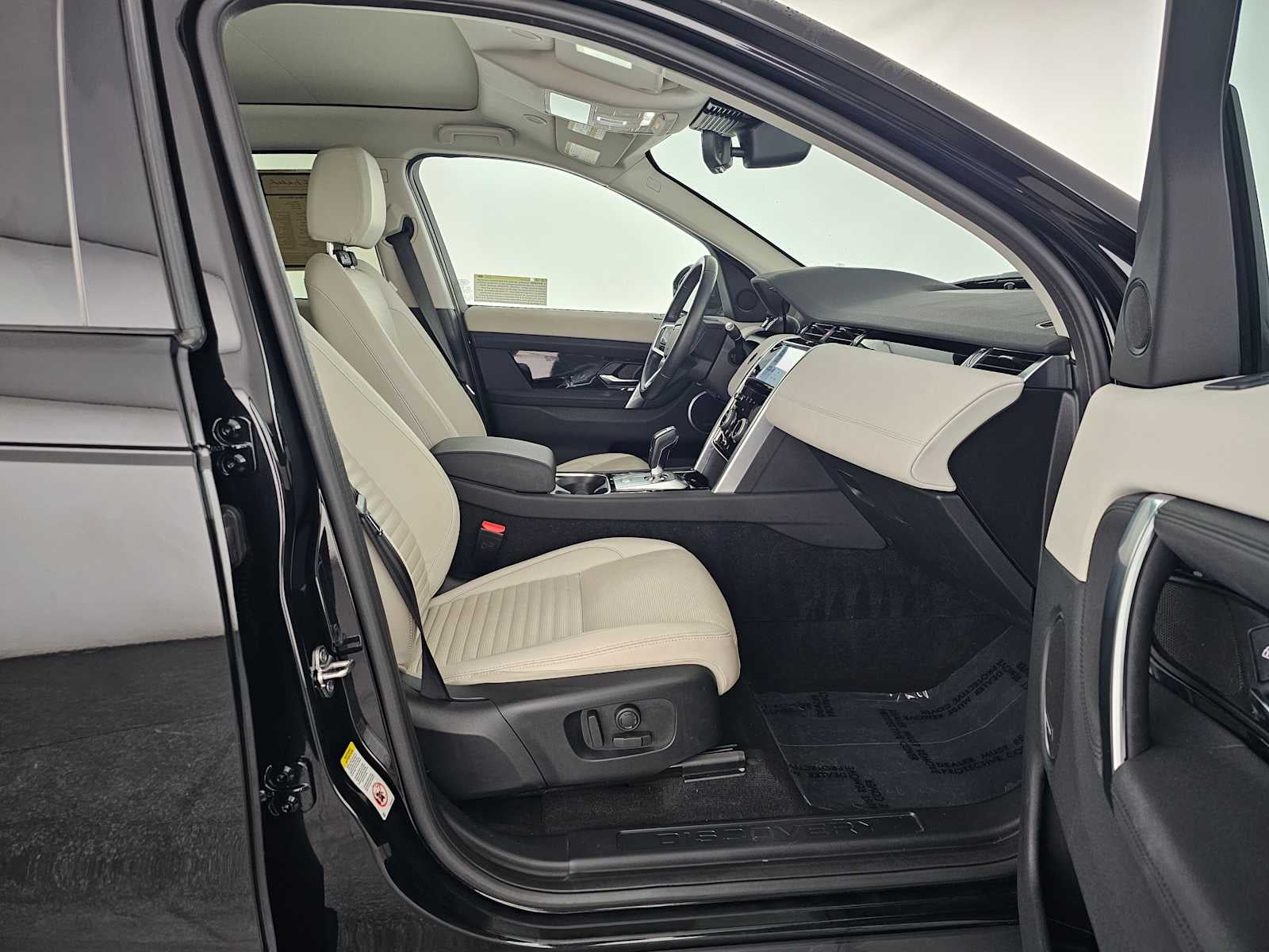 2023 Land Rover Discovery Sport S