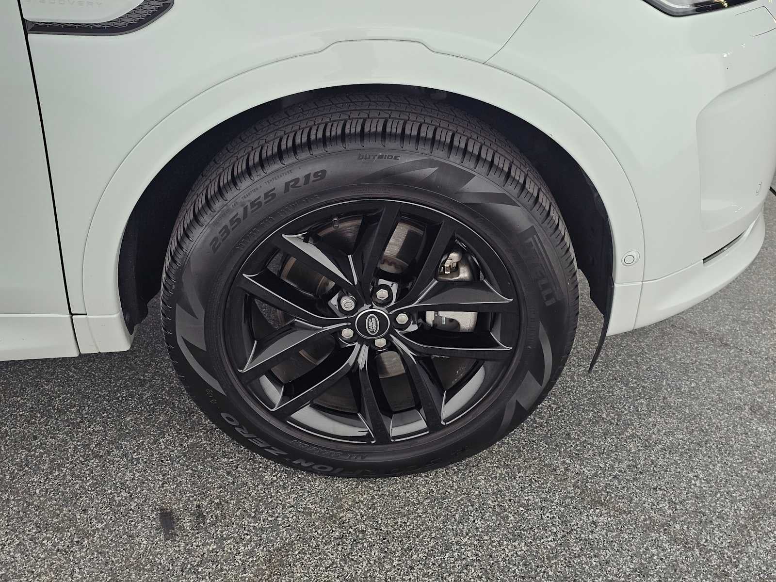 2024 Land Rover Discovery Sport Core S