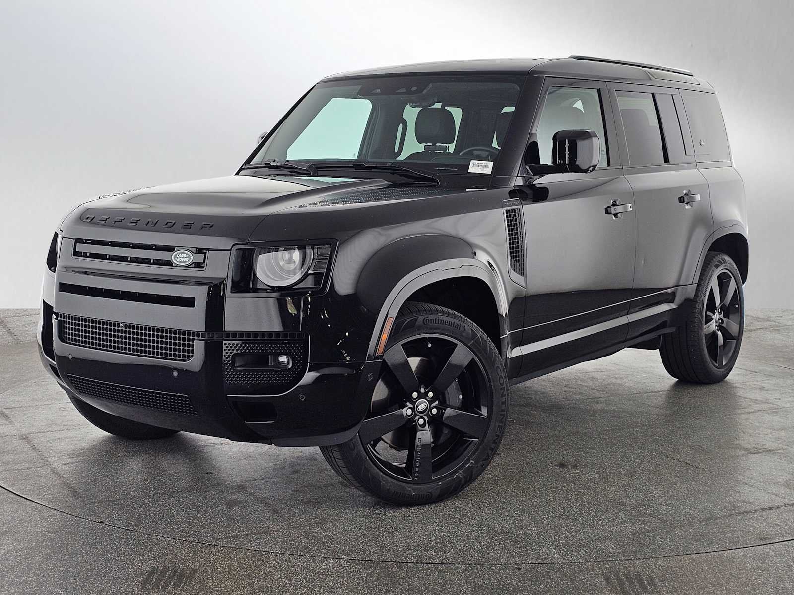 2024 Land Rover Defender X-Dynamic SE