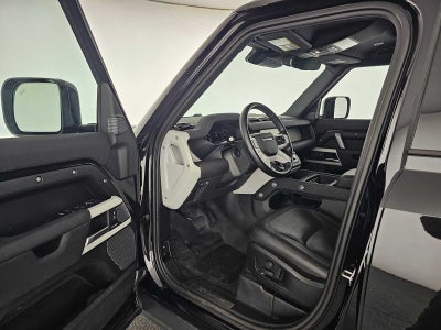 2024 Land Rover Defender X-Dynamic SE