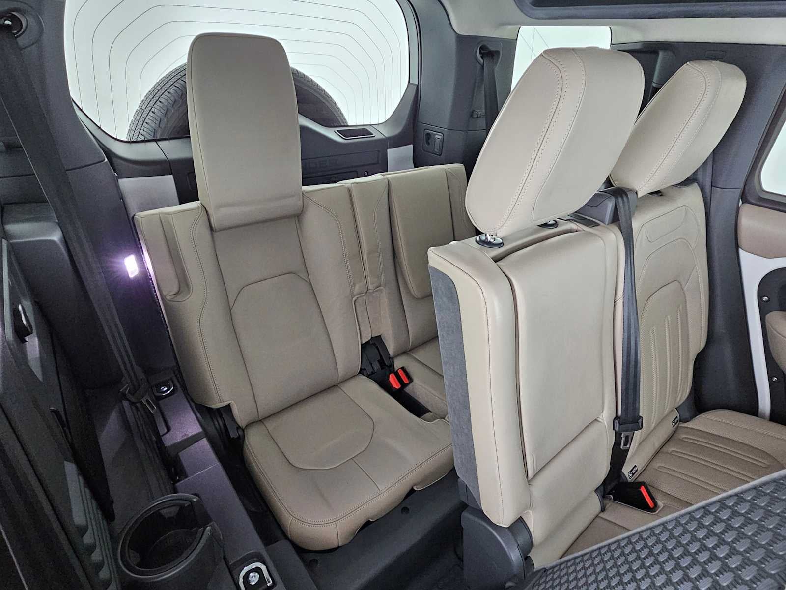2020 Land Rover Defender HSE