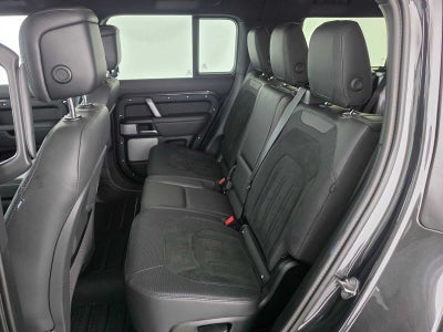 2024 Land Rover Defender V8