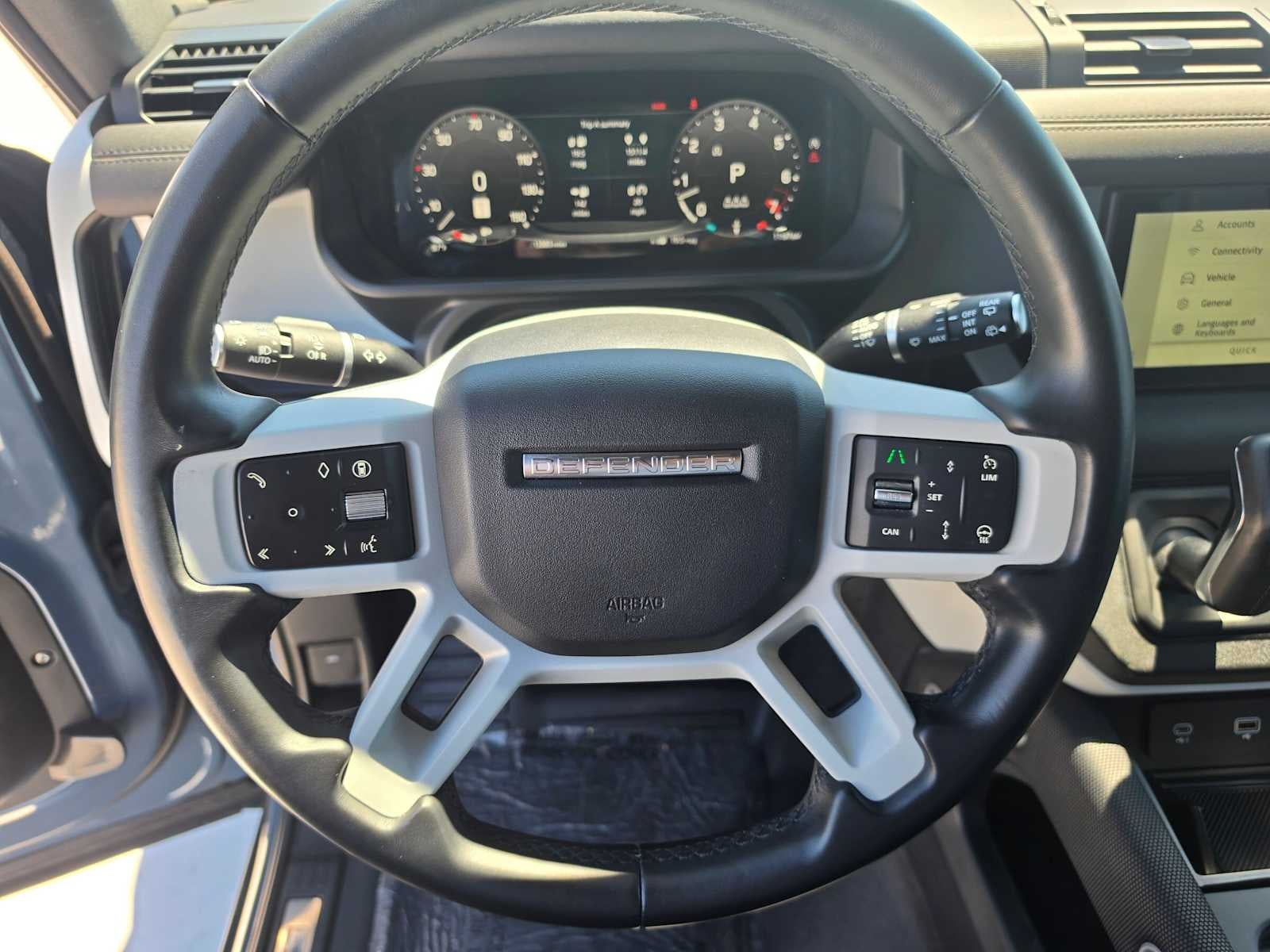 2024 Land Rover Defender S