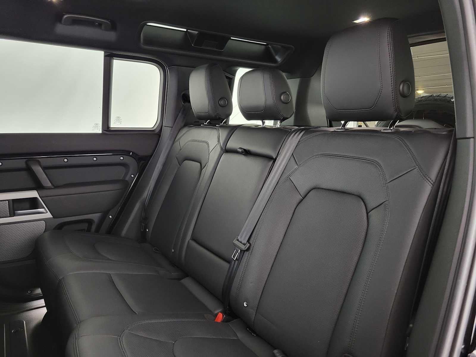2024 Land Rover Defender S