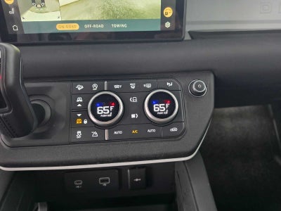 2024 Land Rover Defender S