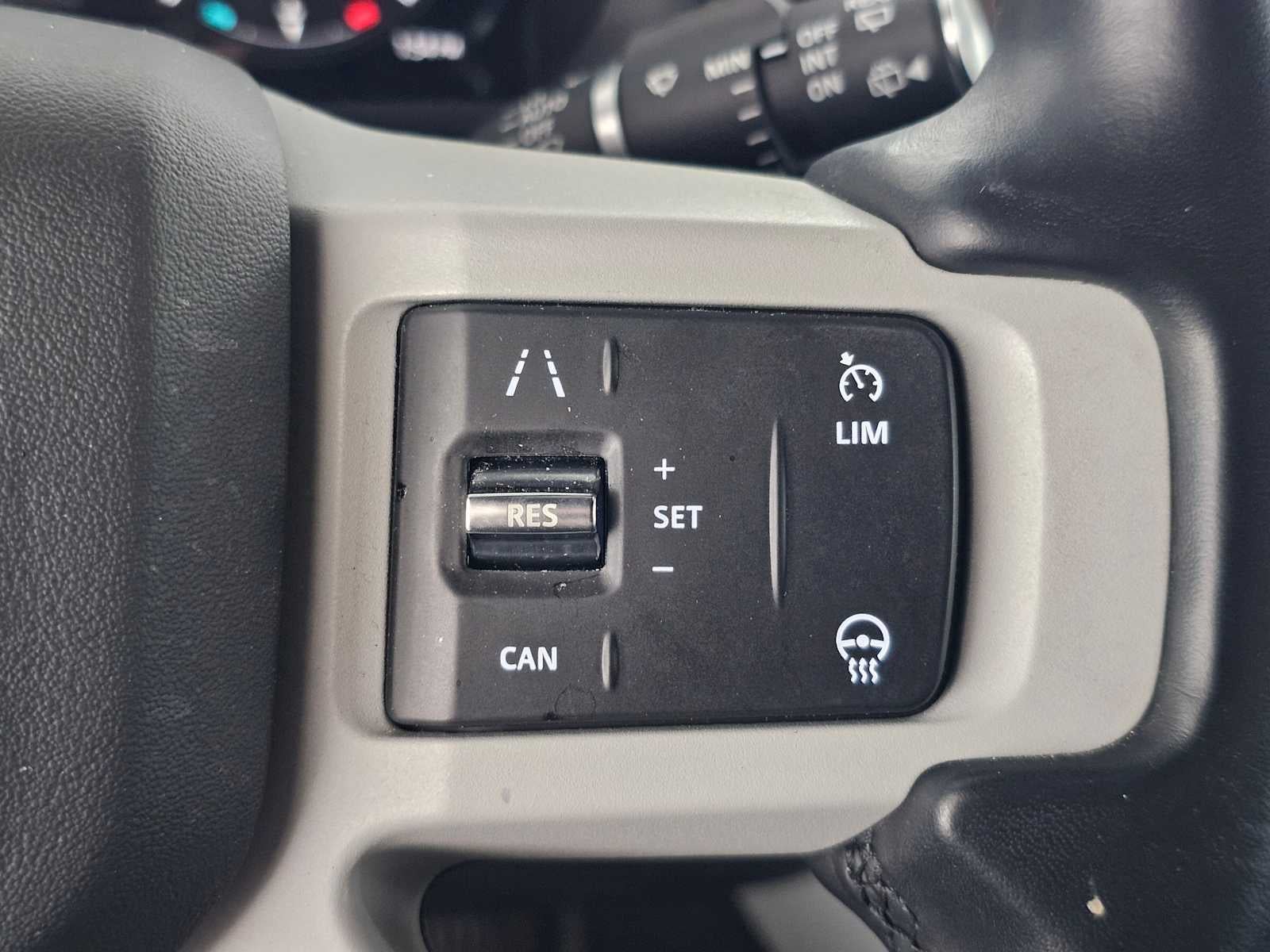 2023 Land Rover Defender S