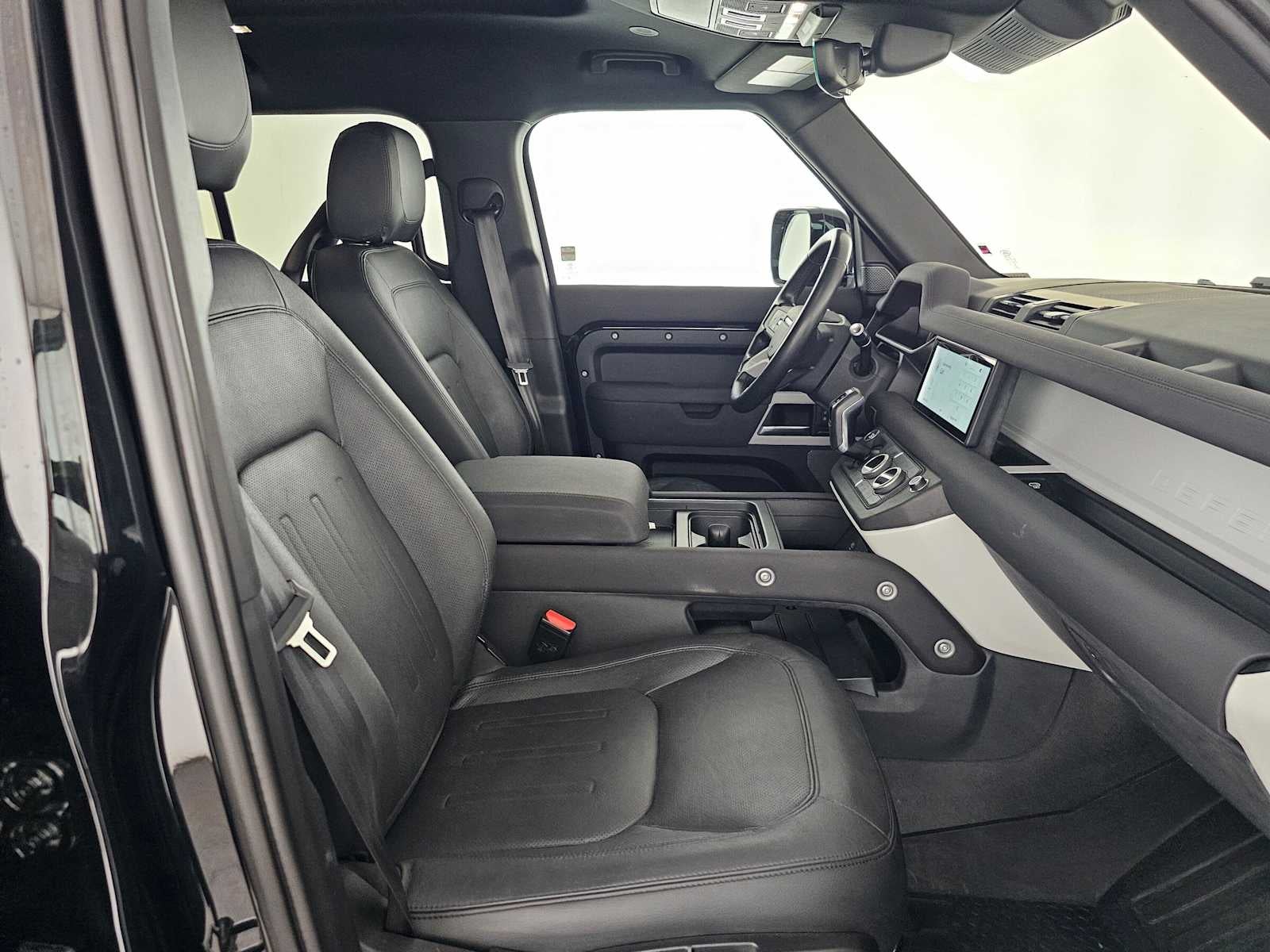 2022 Land Rover Defender S
