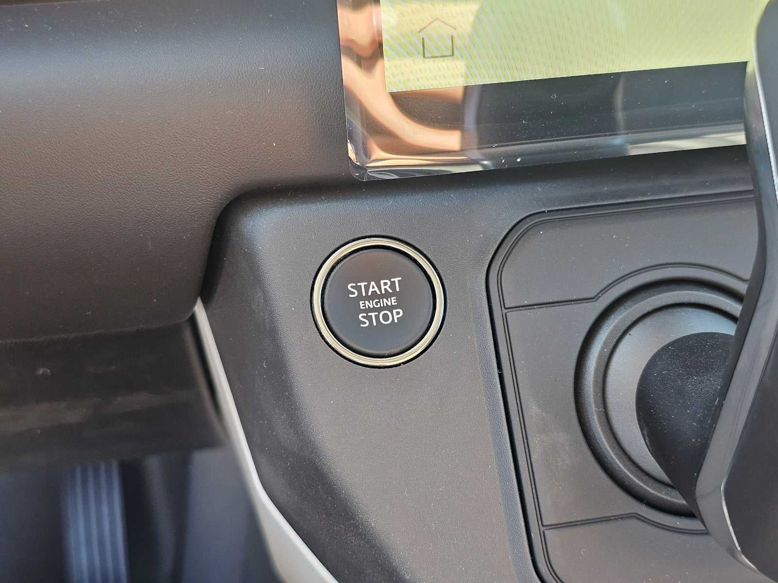 2026 Land Rover Defender S