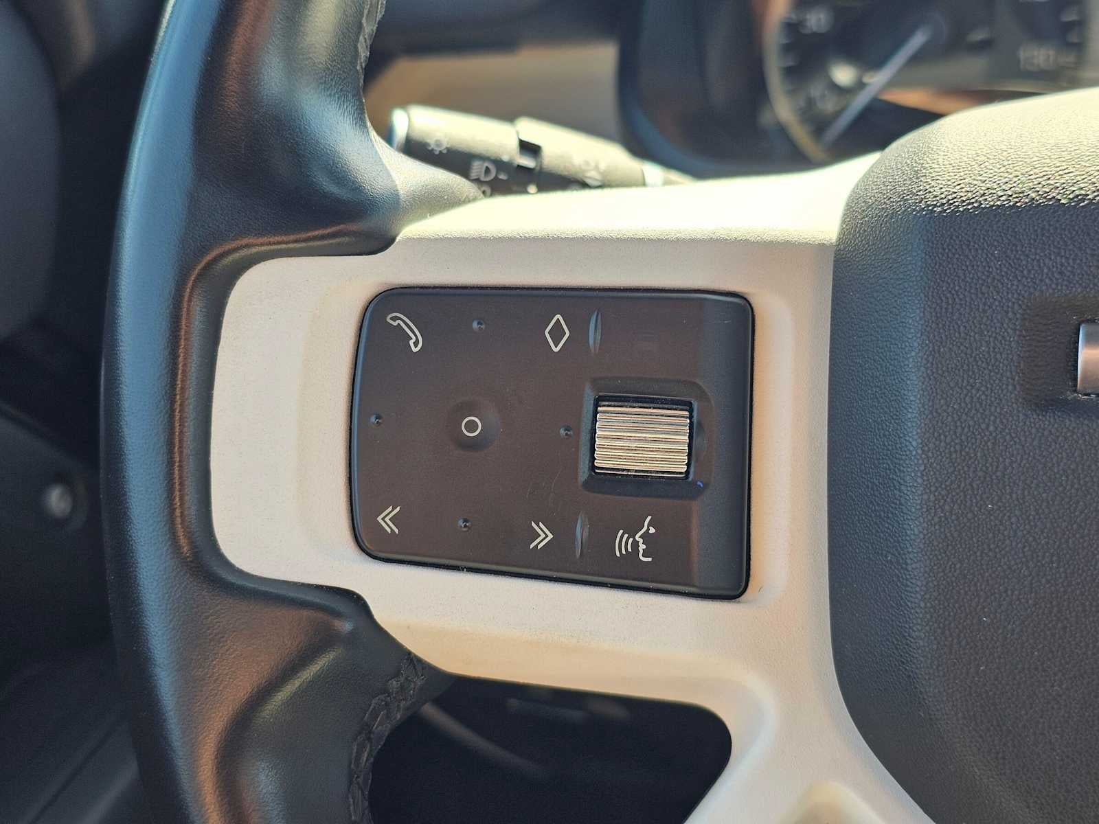 2023 Land Rover Defender 110 AWD